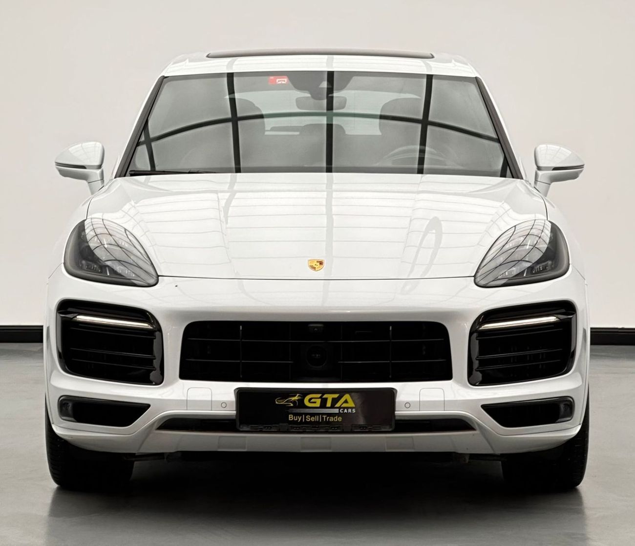 Porsche Cayenne 2022 Porsche Cayenne GTS, Feb/2027 Porsche Warranty, Porsche Full Service History, Excellent Conditi