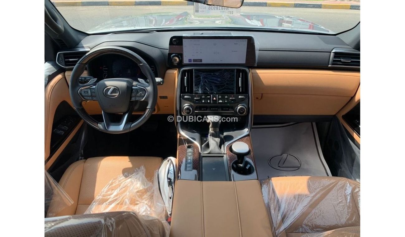 Lexus LX 600 Signature GCC Spec