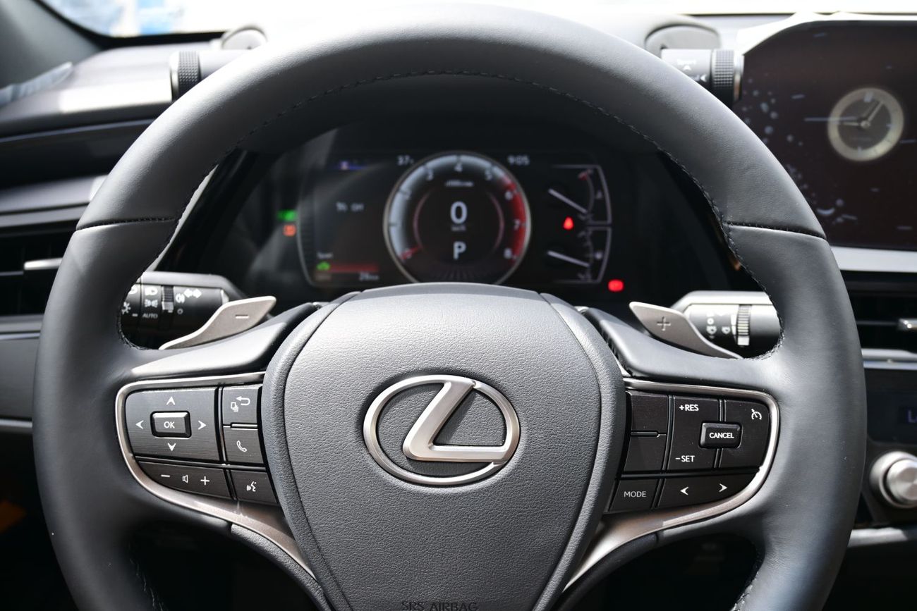 لكزس ES300h Lexus ES300h 2.5L Hybrid Model 2023, Color White