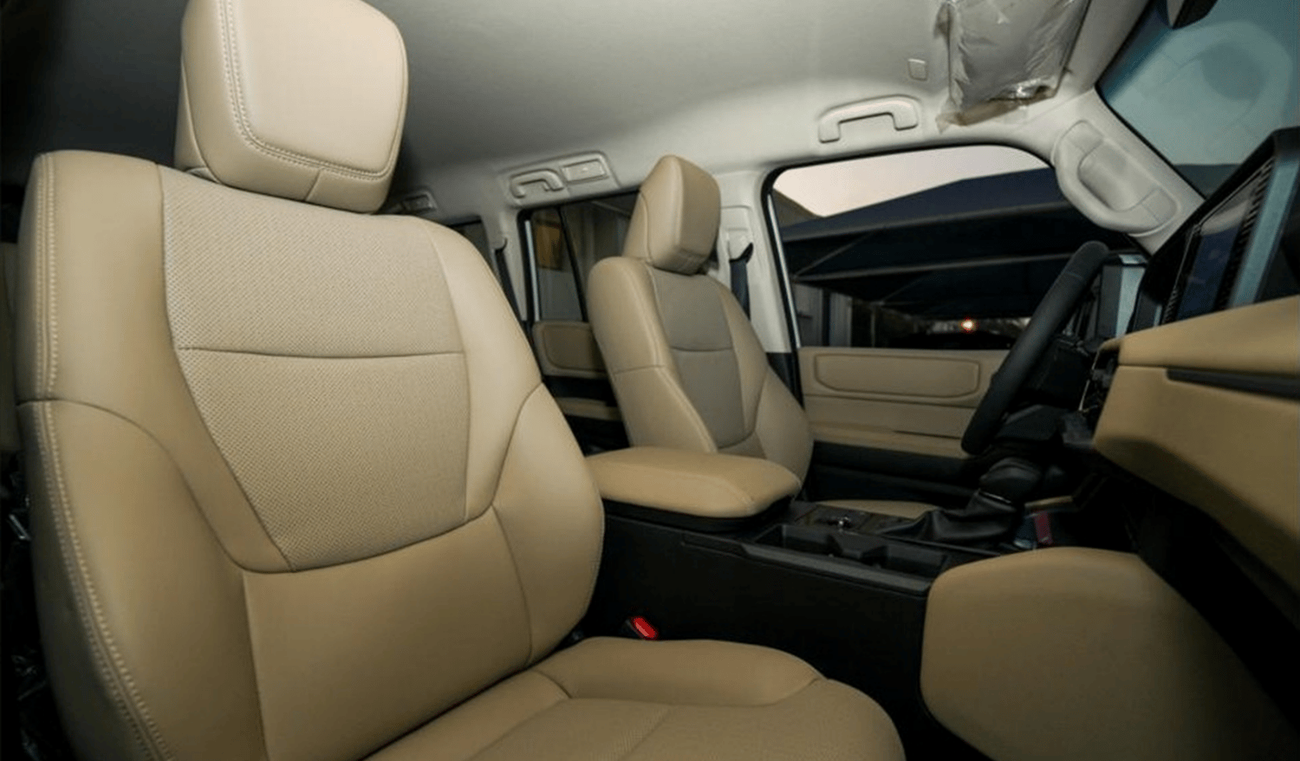 تويوتا برادو ECTP2M021 – 2024 Toyota Prado – 2.7L Petrol Auto – Mid – White with Black Beige Interior