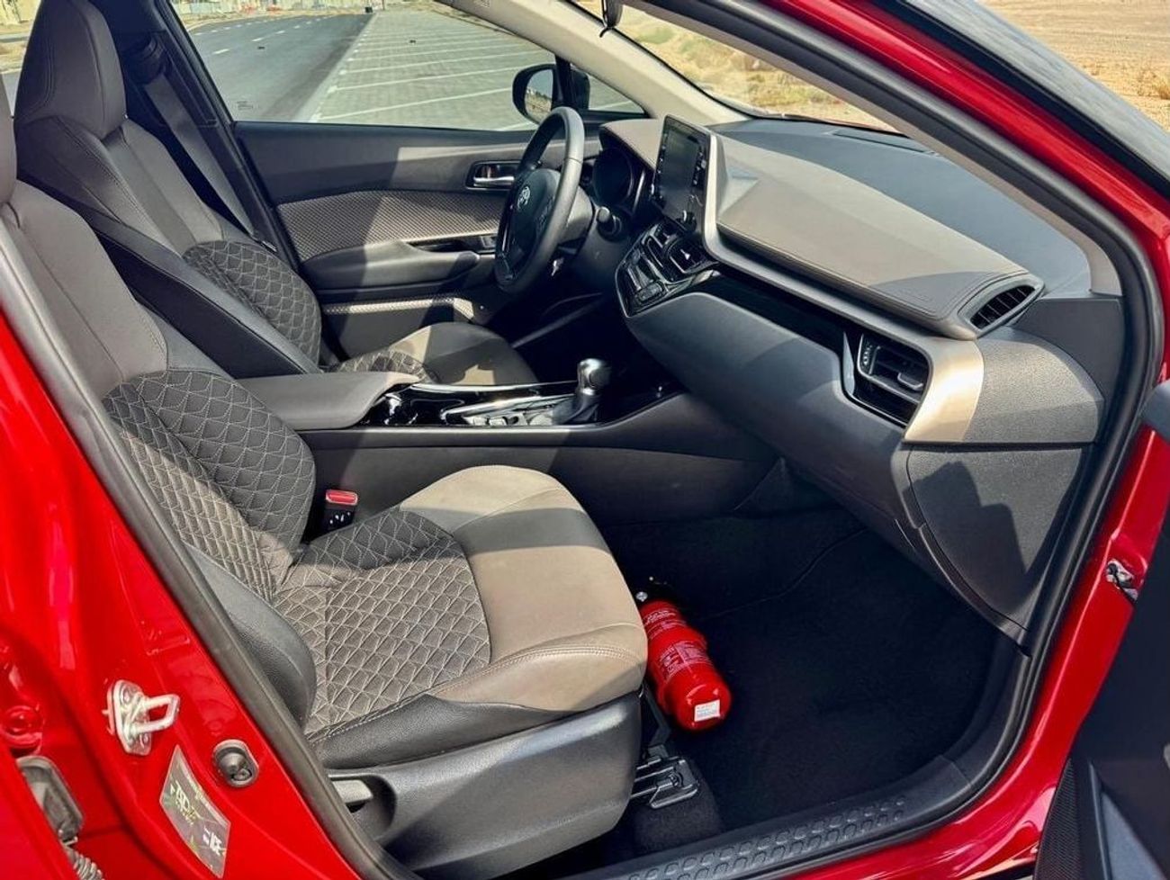 Toyota CHR Toyota C-HR Hybrid ,2023 (1.8L) GCC Specs Full Option