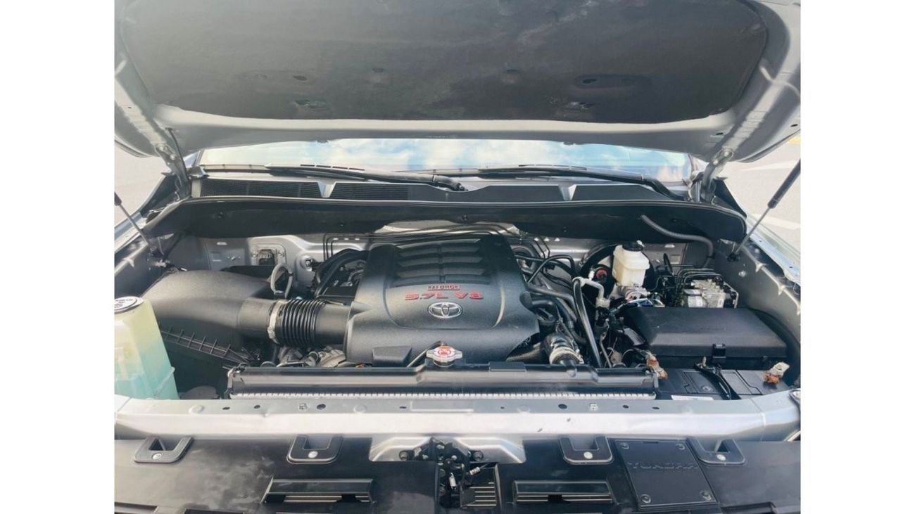Used Toyota Tundra 4x4 push start 2020 for sale in Dubai - 712468
