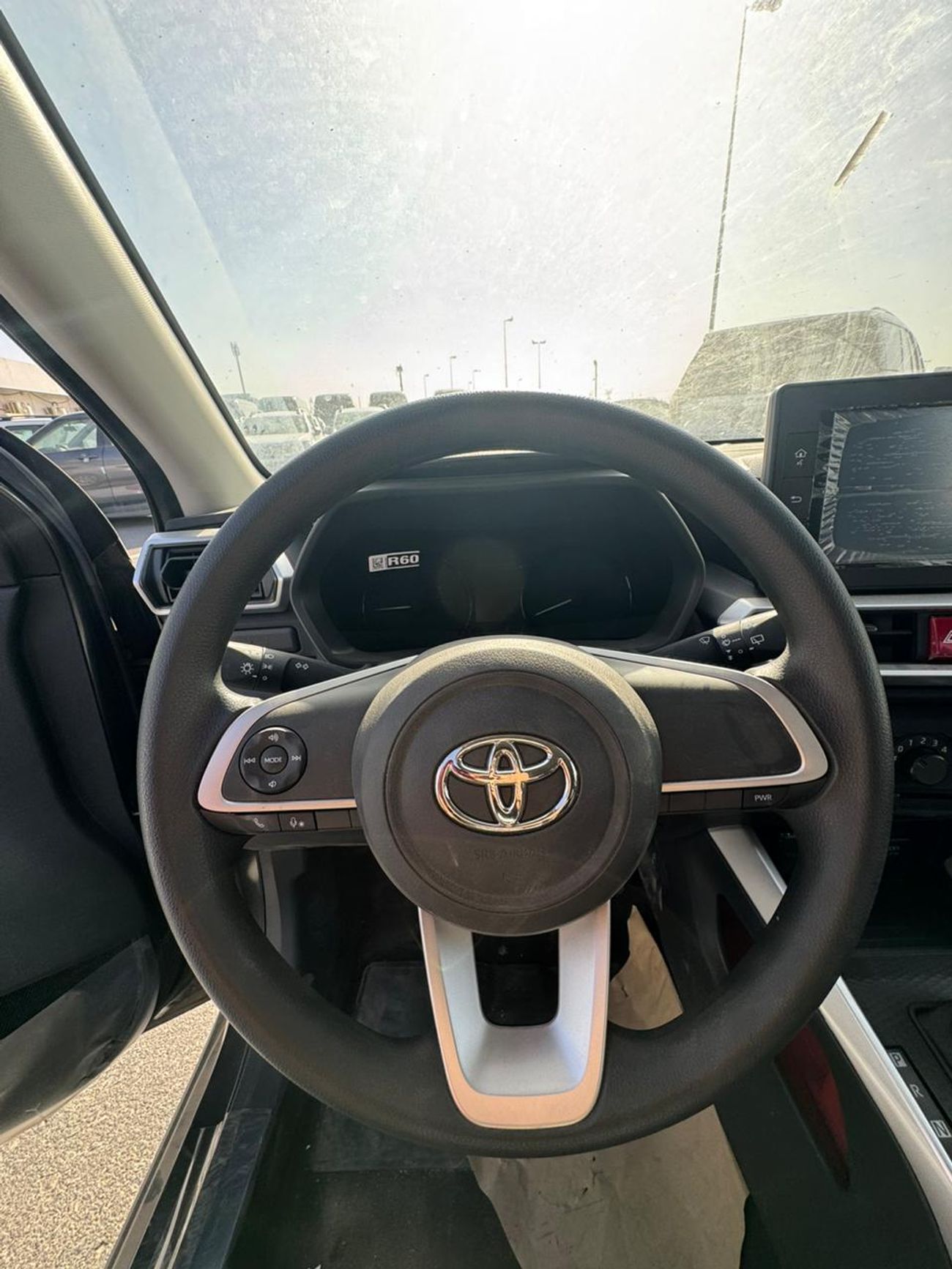 تويوتا ريز 1.2L E