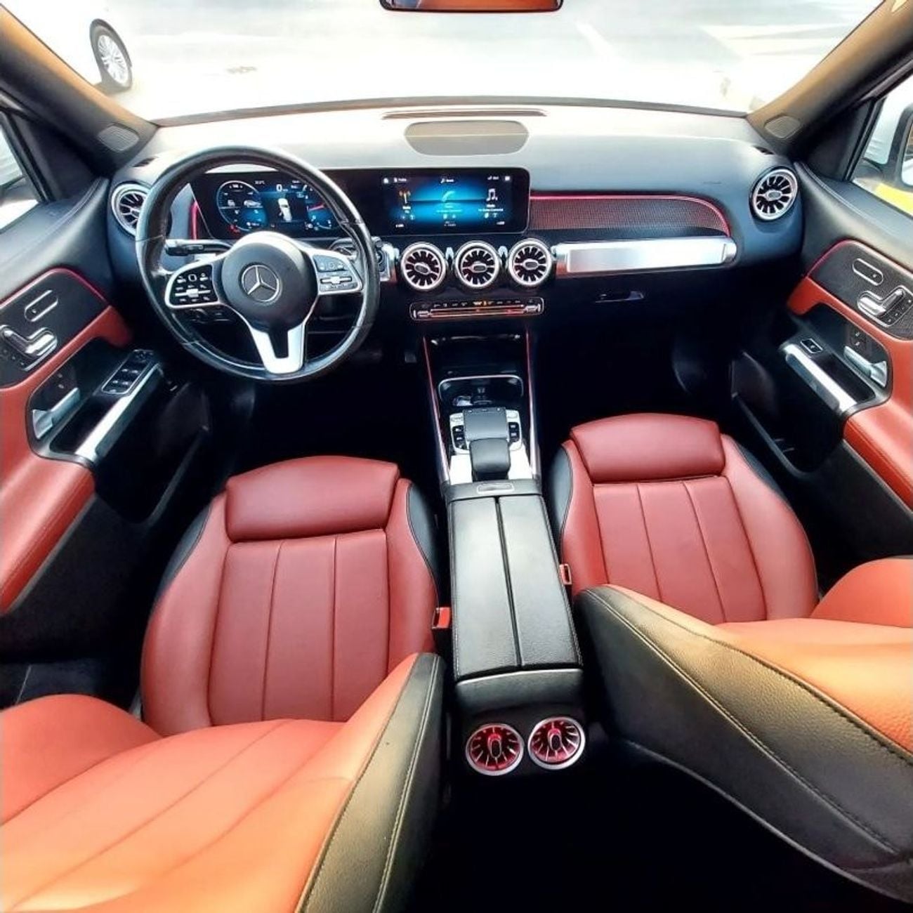 مرسيدس بنز GLB 250 4MATIC
