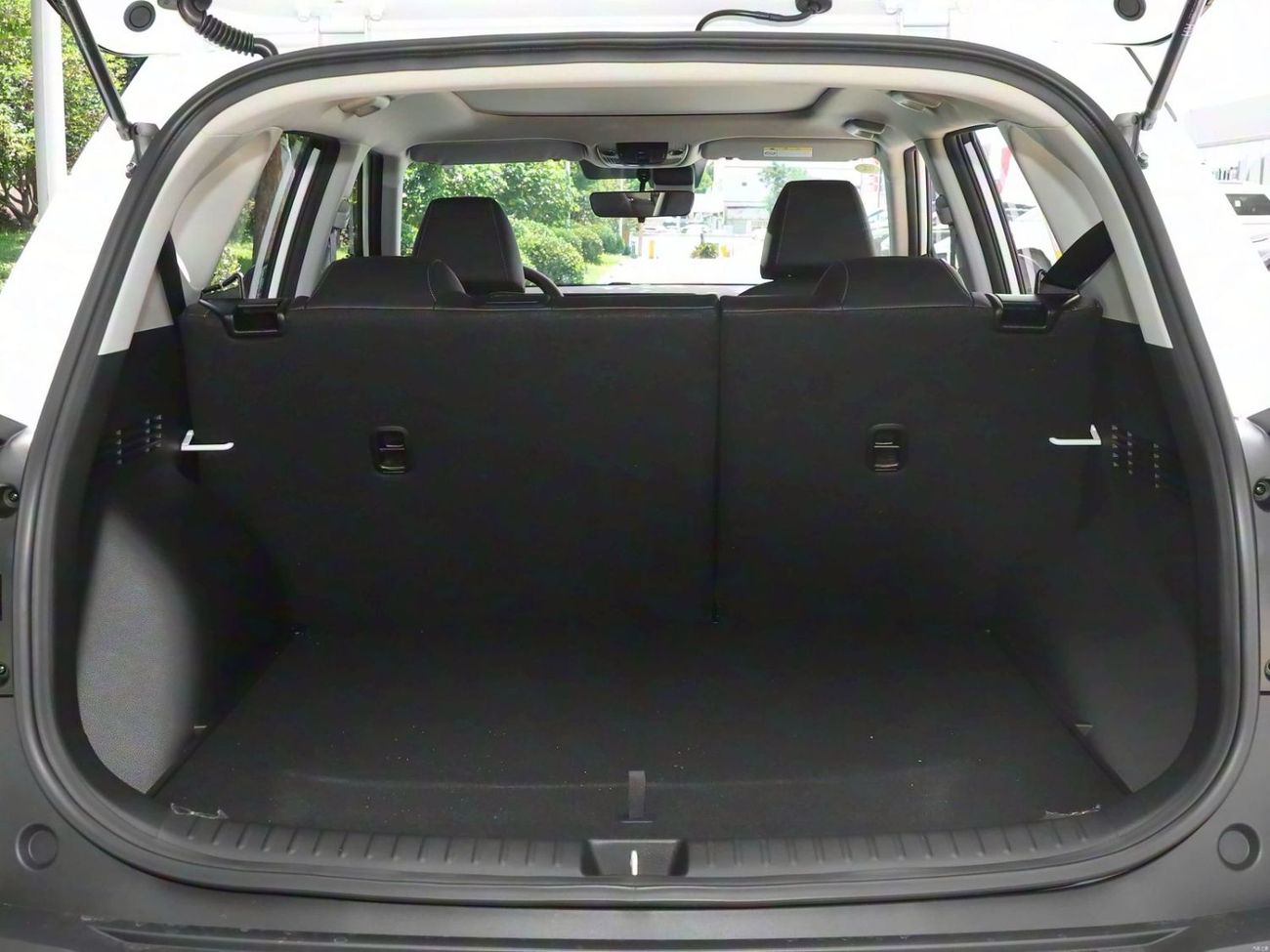 كيا سيلتوس Std 1.6L (123 HP)