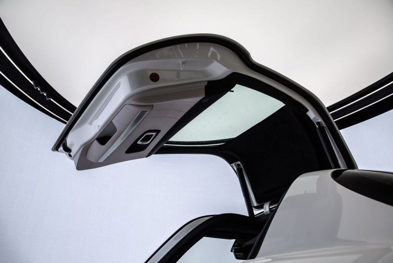 Mercedes Benz SLS AMG STD