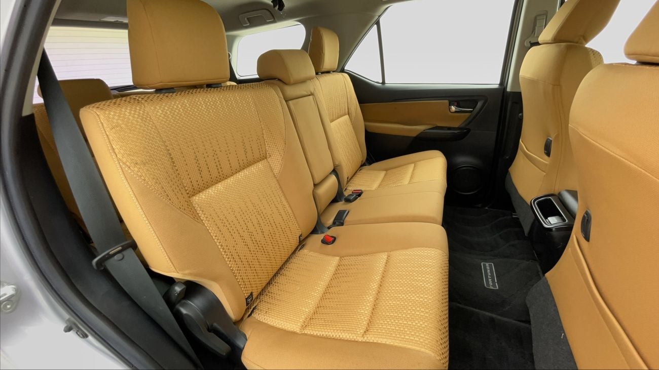 تويوتا فورتونر EXR 2.7 | بدون دفعة مقدمة | اختبار القيادة في المنزل