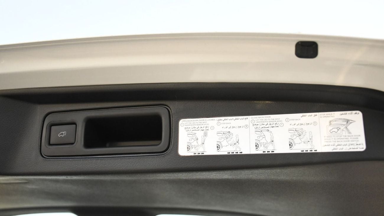 Toyota Fortuner VXR 4.0L (278 HP) SR5 VXR V6 4.0L Petrol 2025YM