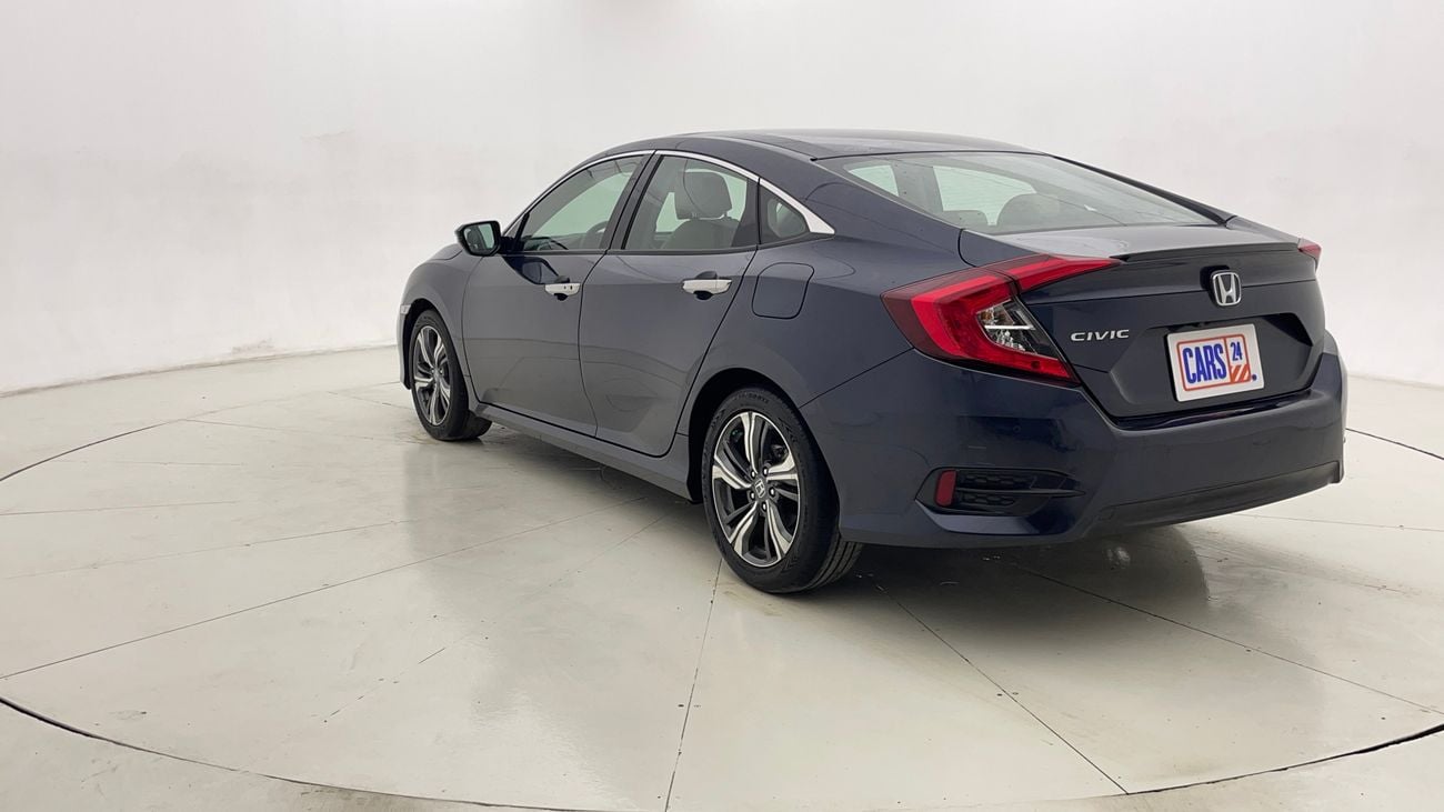 هوندا سيفيك LX SPORT 1.6 | بدون دفعة مقدمة | اختبار القيادة في المنزل