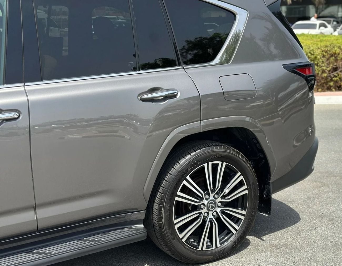 Lexus LX600 SIGNATURE