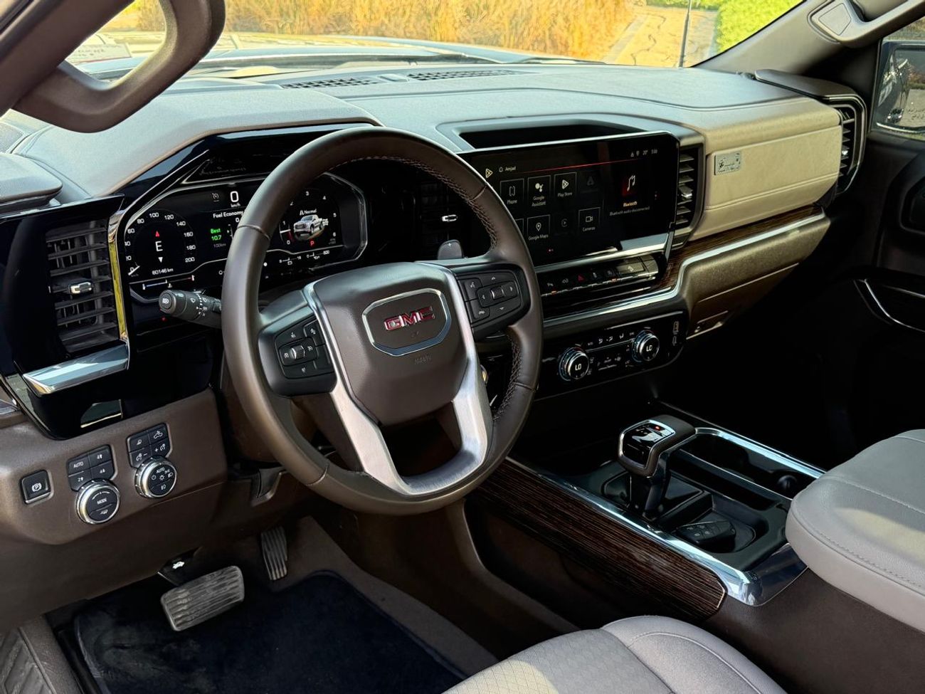 جي أم سي سييرا 5.3L V8 AT4 Regular Cab (AWD)