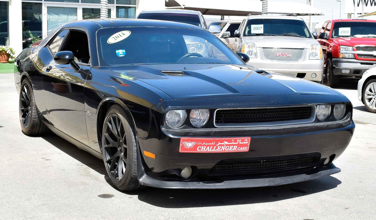 Dodge Challenger HEMI