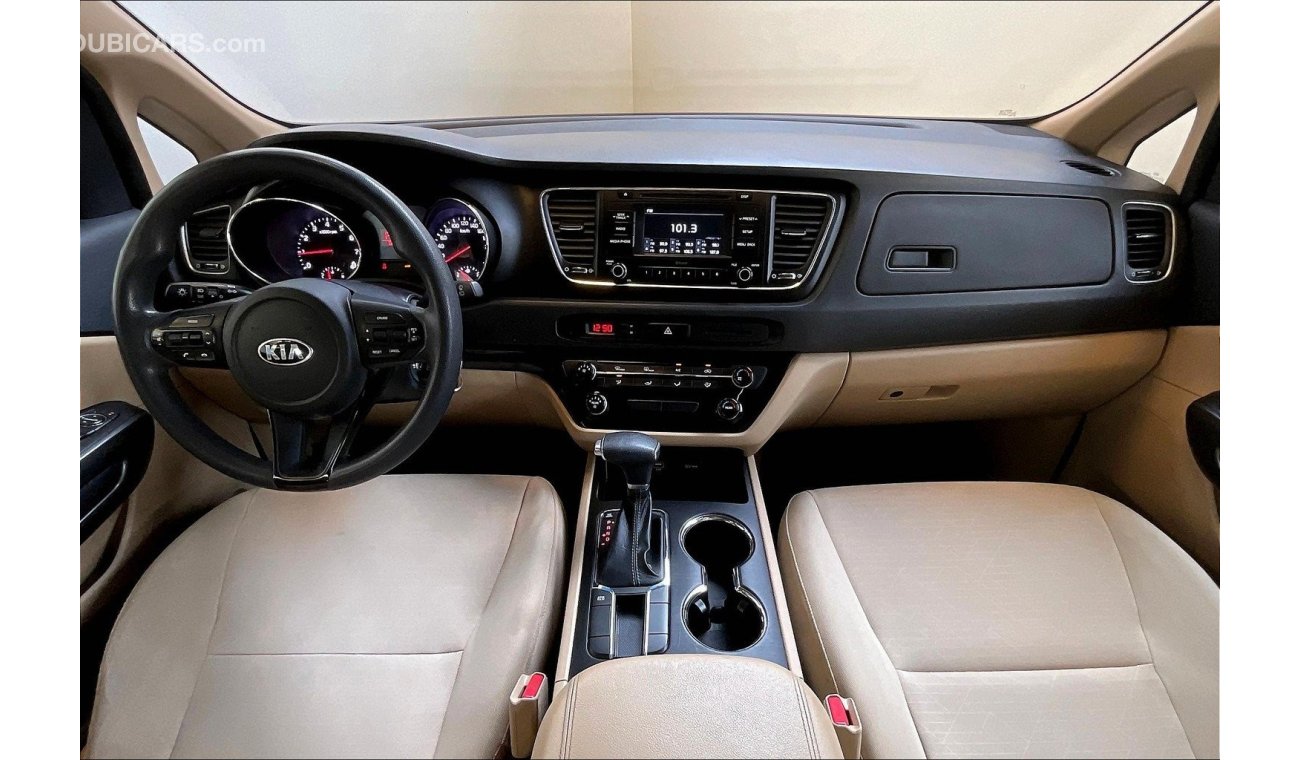 Kia Carnival LX