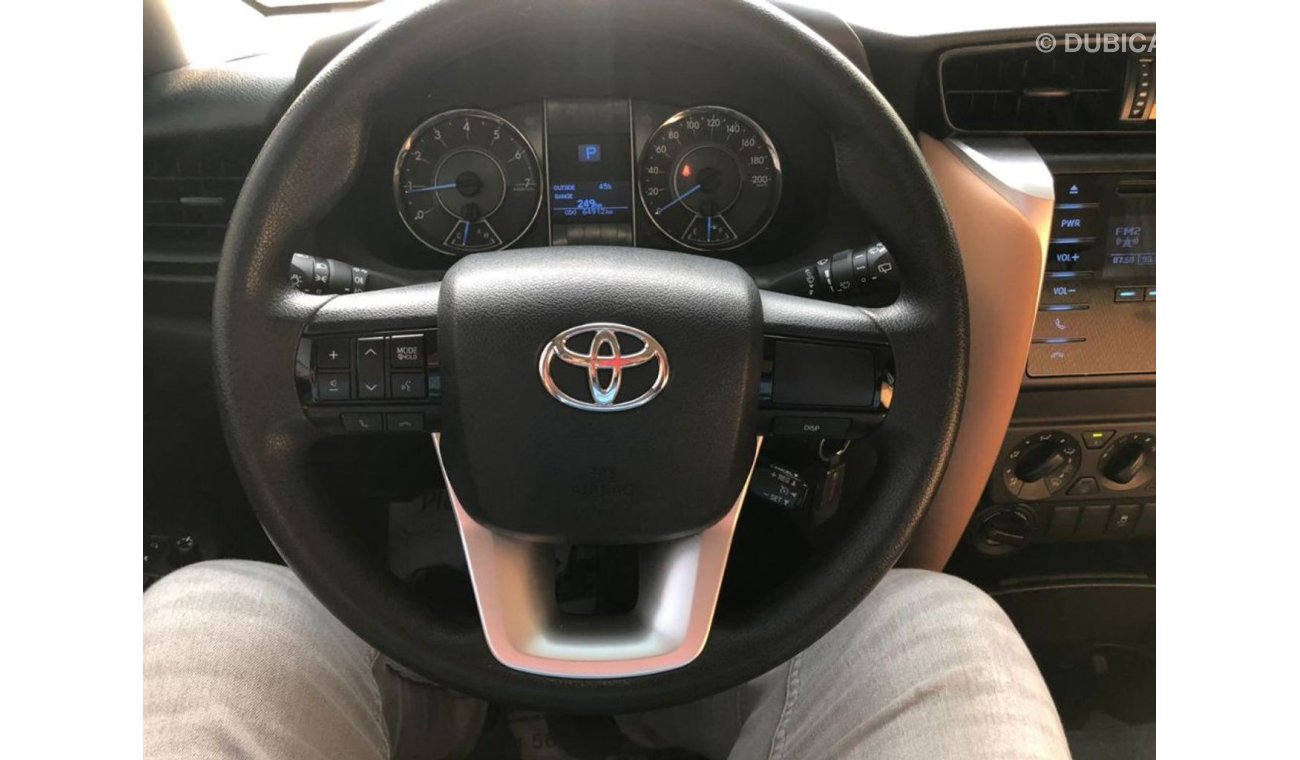 Toyota Fortuner 2017 Toyota Fortuner EXR Clean car with low mileage