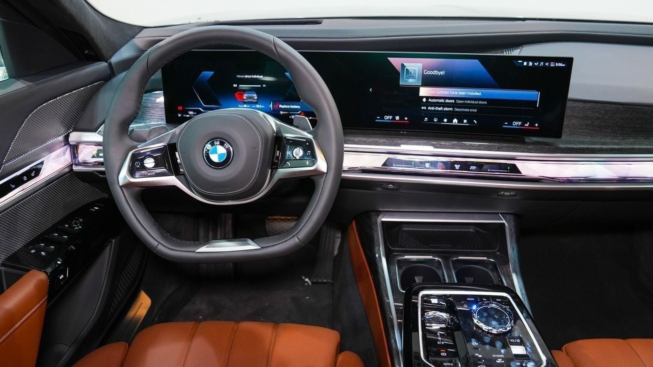 BMW 740i