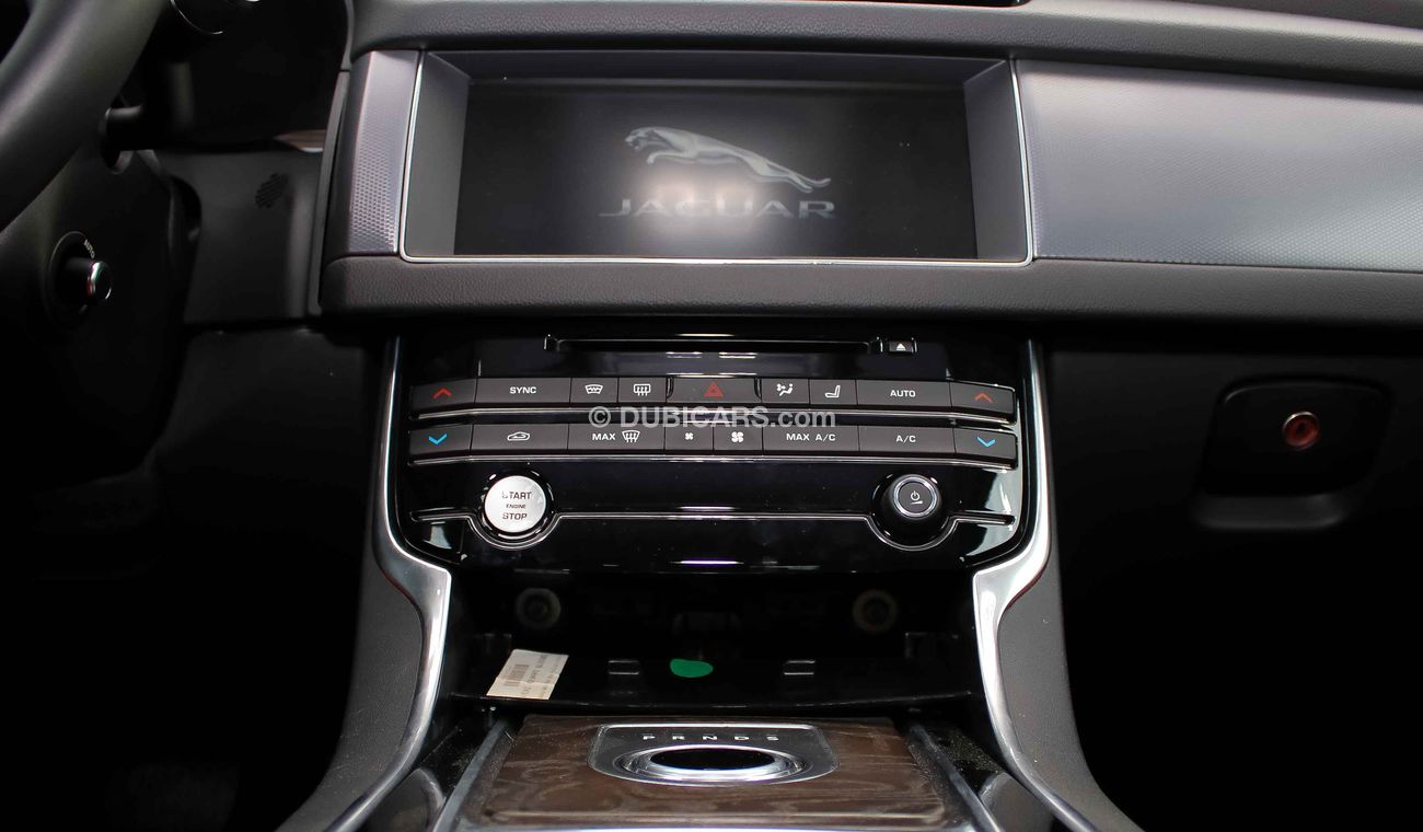 Jaguar XF 3.0L V6 S/C R Sport AWD 340HP Aut.