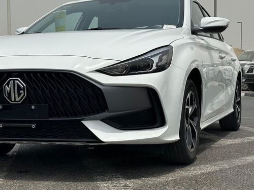 أم جي 5 2025 MG5 1.5L PETROL MANUAL TRANSMISSION FULL OPTION
