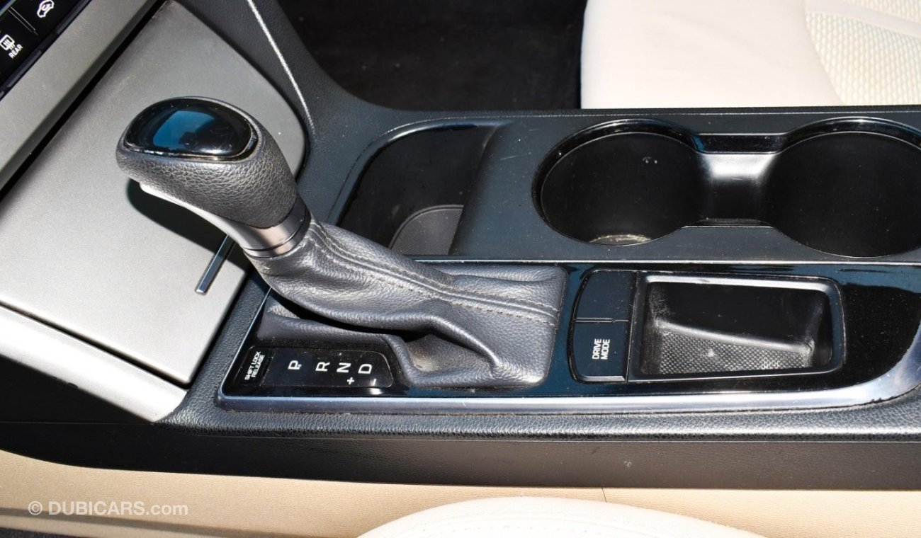 Hyundai Sonata 2015 model, cruise control, alloy wheels, air conditioning, power sensors, fog lights, in excellent