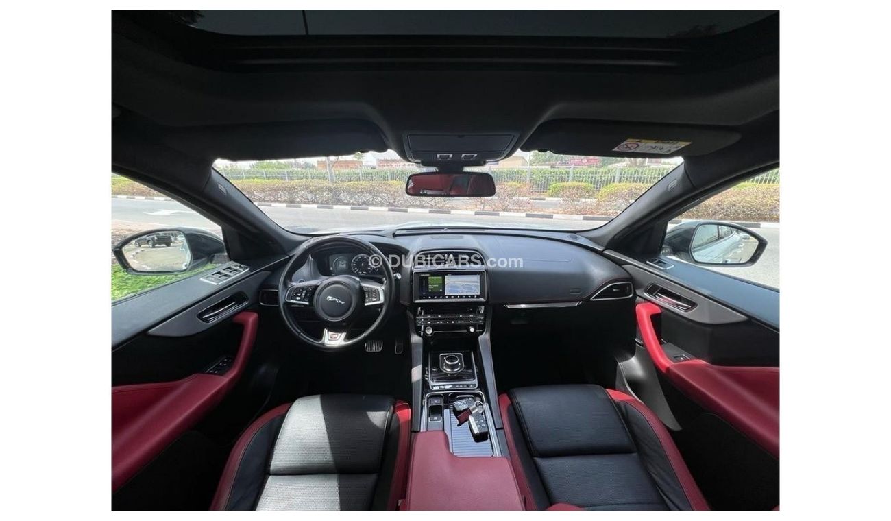 Jaguar F Pace JAGUAR F PACE S 2017 GCC V6 3.0L FULL OPTIONE FULL AGENCY SERVICE HISTORY ORIGINAL P