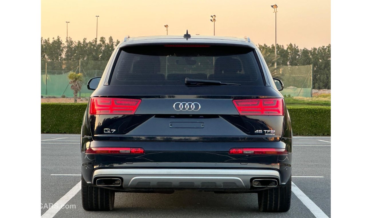 أودي Q7 45 TFSI quattro S-لاين