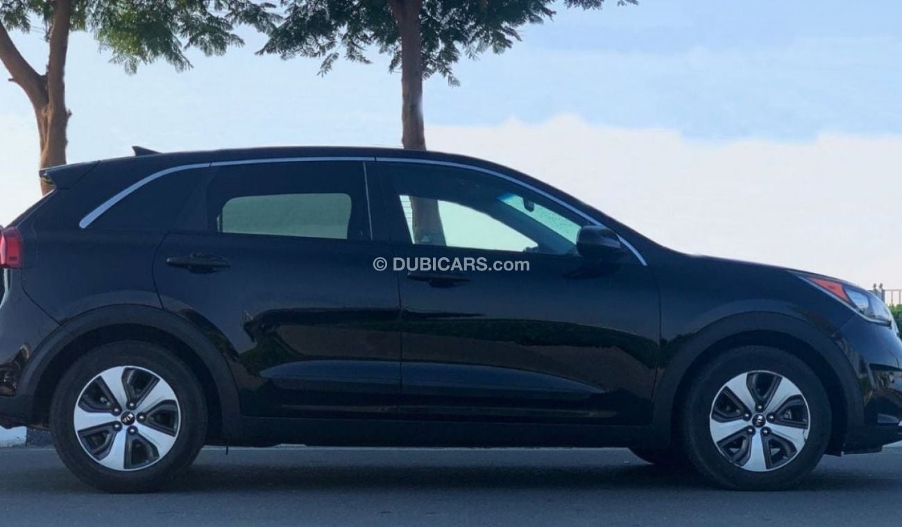 Kia Carens KIA NIRO Hybrid