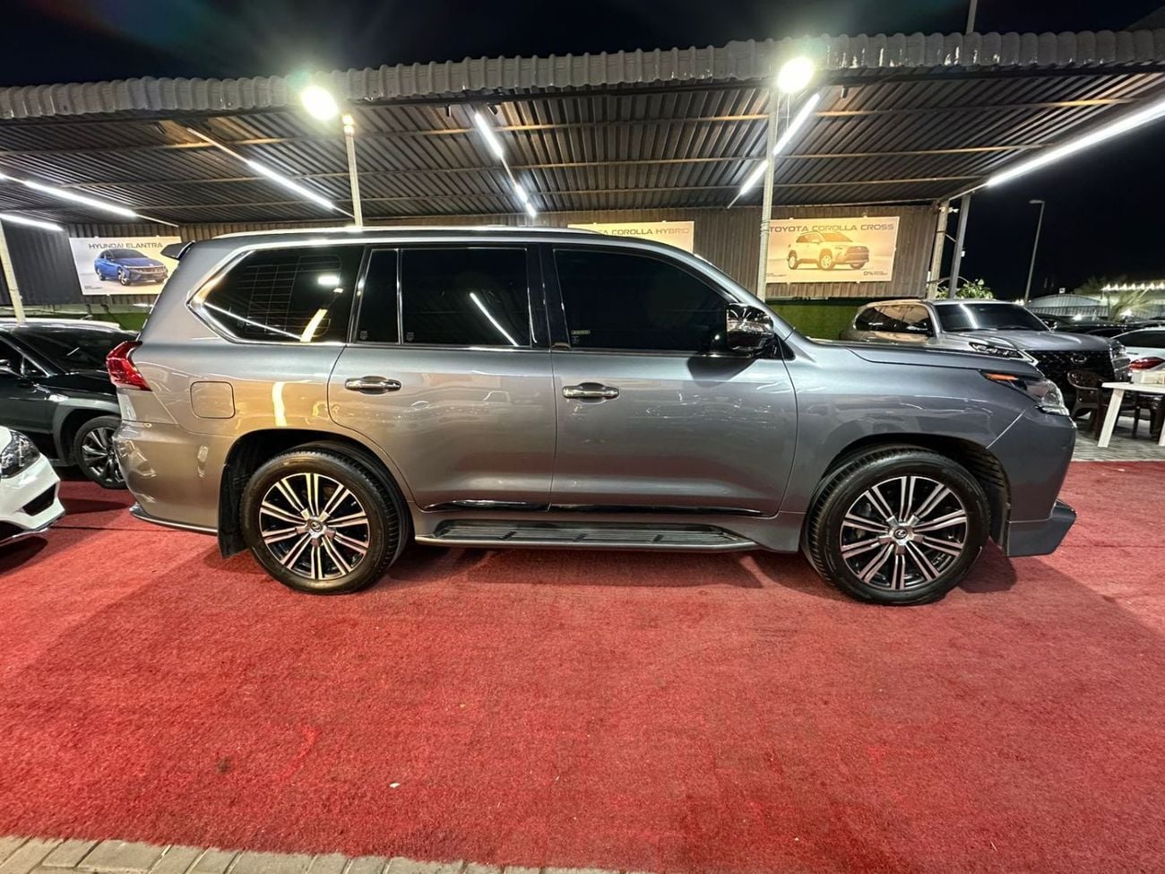 Lexus LX 570 Sport Platinum 5.7L