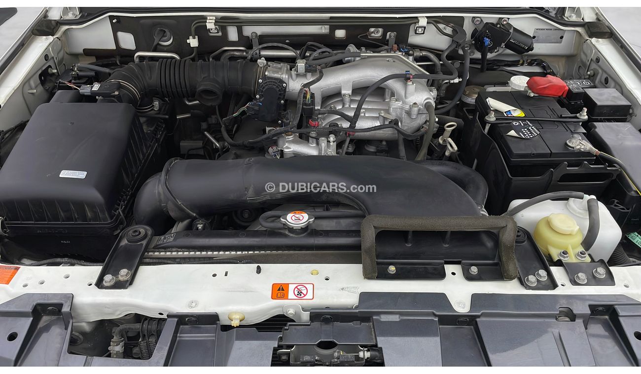Mitsubishi Pajero GLS MIDLINE 3 | Under Warranty | Inspected on 150+ parameters