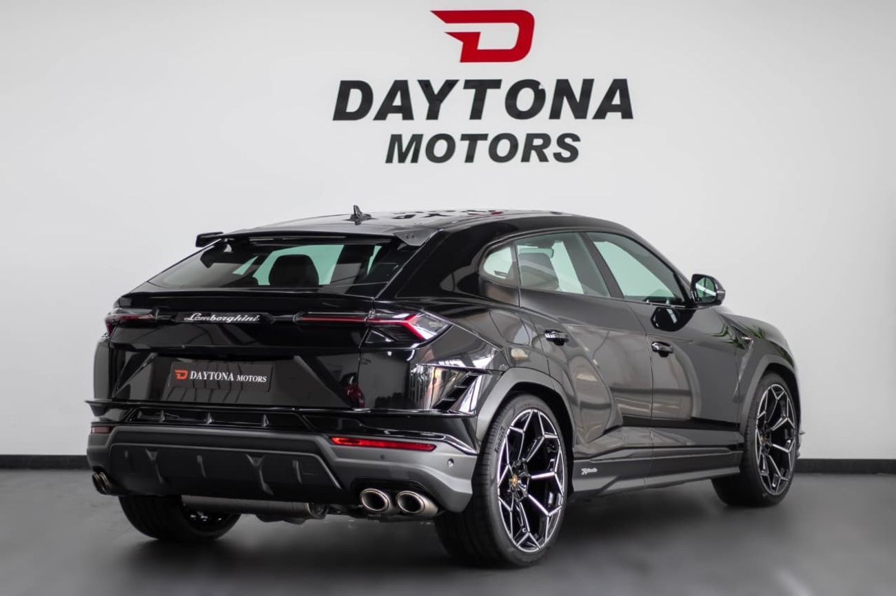 لامبورغيني اوروس 4.0T V8 Performante