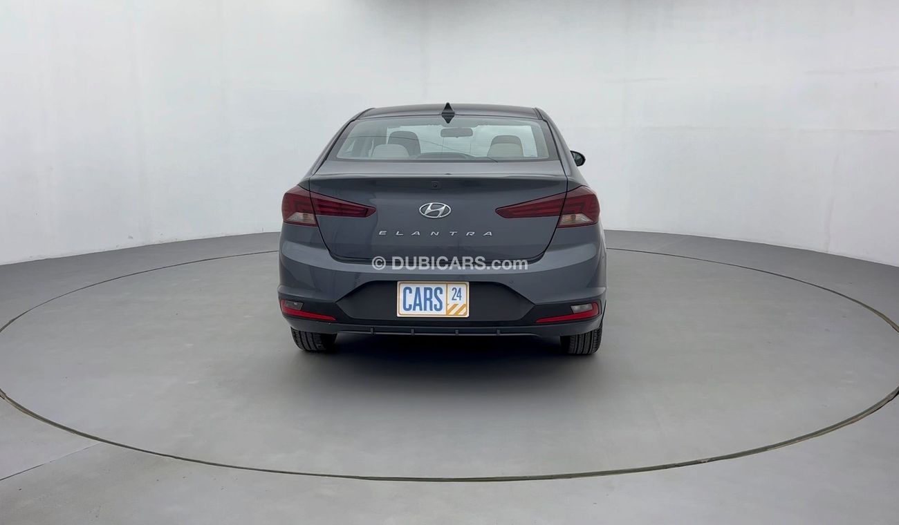 Hyundai Elantra 1600