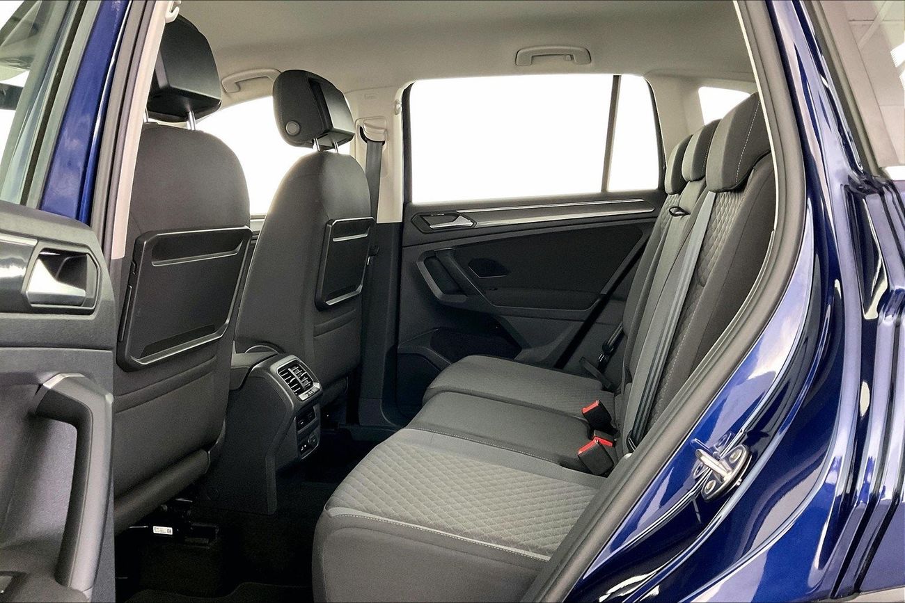 Kia Carens EX| 1 year free warranty | Exclusive Eid offer