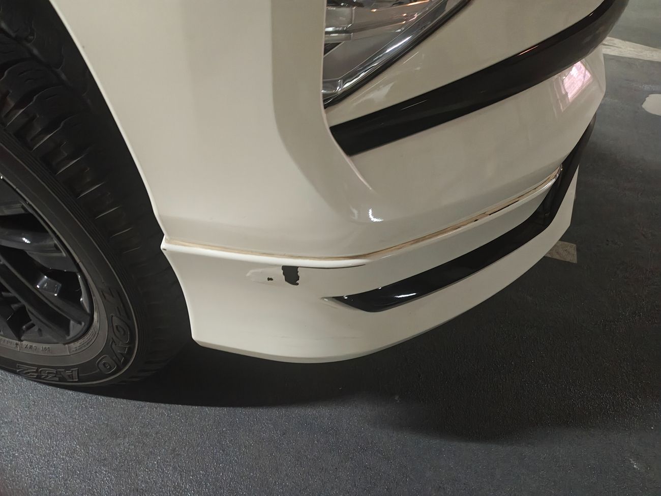 Mitsubishi Montero Sport GLS Premium 3.0L (7 Seater)