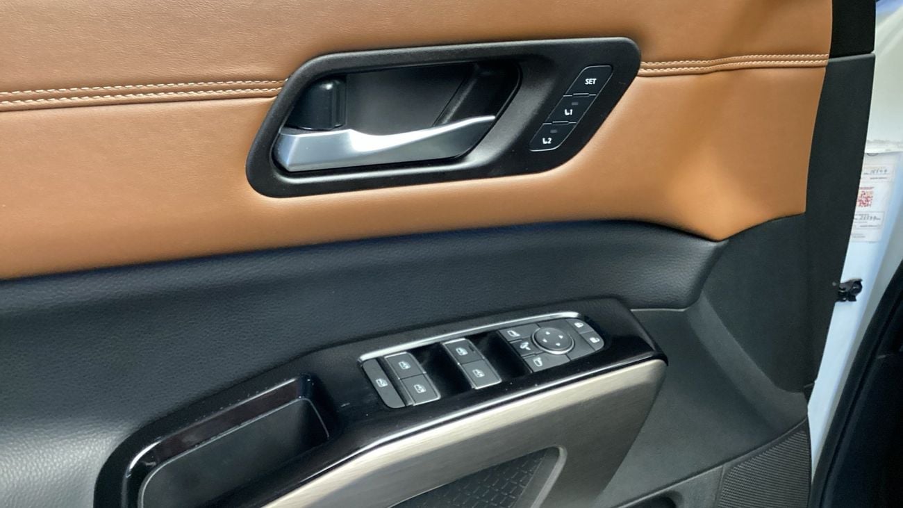 Nissan Pathfinder SL 3.5L (7 Seater) SL | Guaranteed Warranty | 0 Down Payment