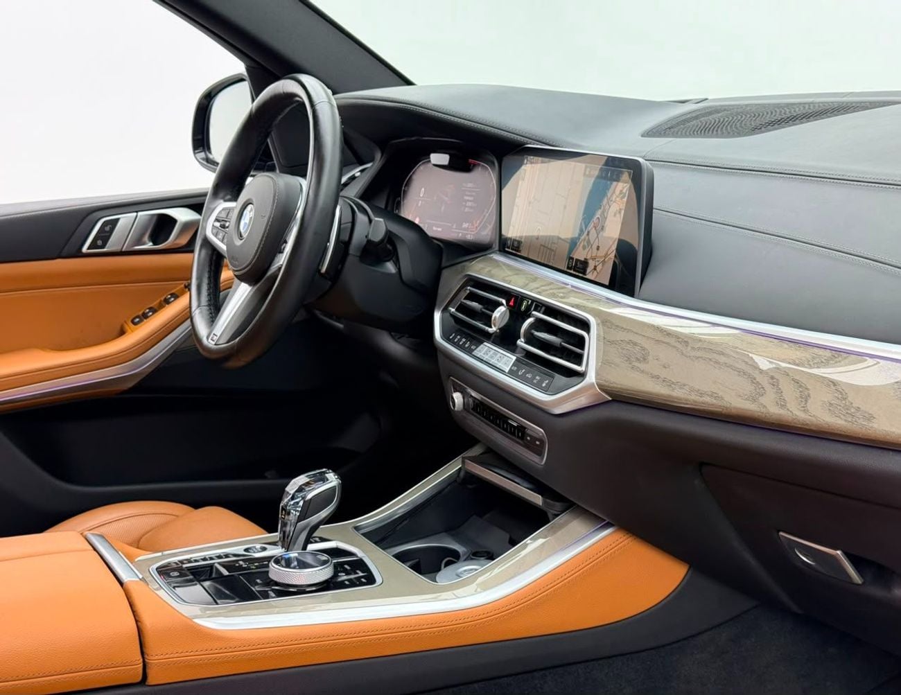 BMW X5 XDRIVE40i EXCLUSIVE M SPORT PACKAGE 2022 BMW X5 xDrive40i M-Sport, Warranty, Full BMW Service History, Very Low Km, GCC