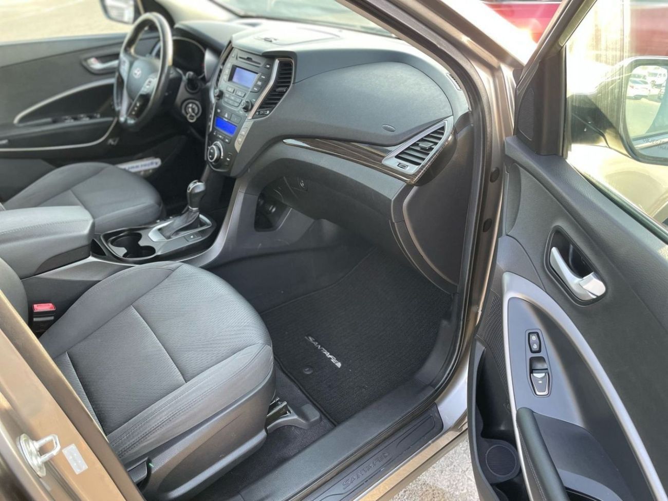 هيونداي سانتا في 2014 Hyundai Santa Fe Sports 2.4L V4 - Canadian Specs Without Accident - Electric Seats -Super clean