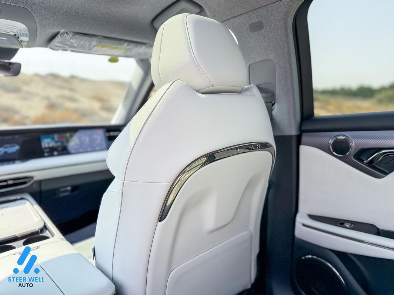 Voyah Free STD (NON GCC) 2024 AWD | Extended-Range 1357 KM | AWD | Long Distance |  E