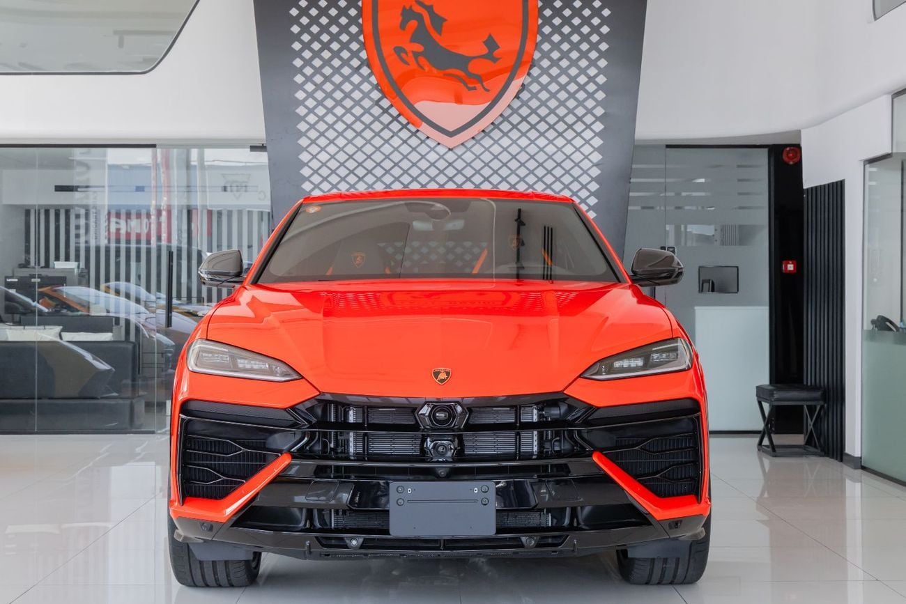Lamborghini Urus SE Slightly Used | WARRANTY & SERVICE CONTRACT | FULL CARBON FIBER | 2025