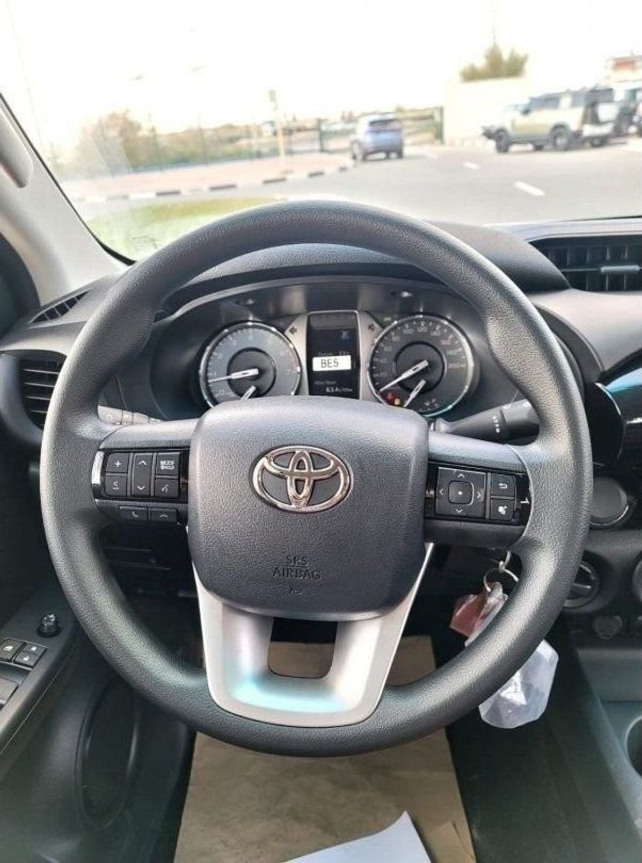 تويوتا هيلوكس GLX Toyota Hilux 2.7L Petrol Automatic Mid Option 2025