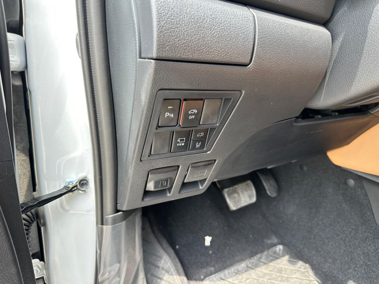 تويوتا فورتونر VXR 4.0L (278 HP)