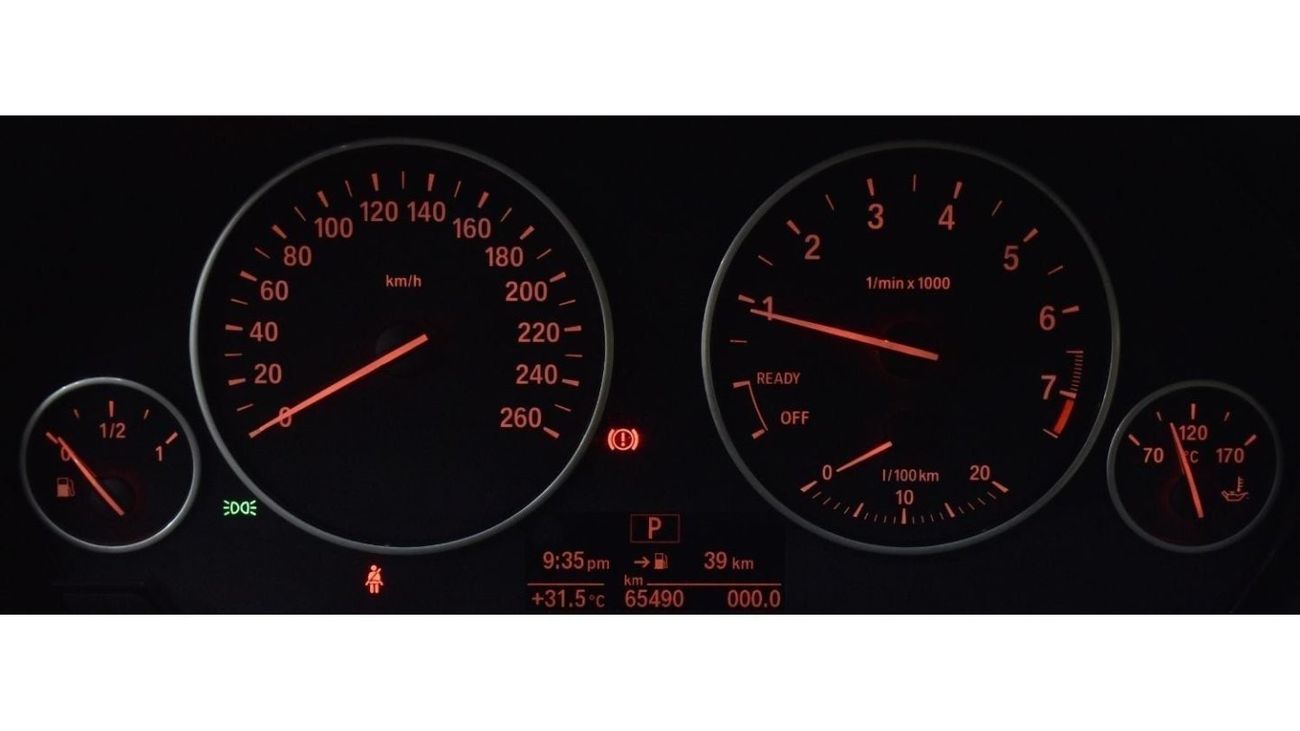 BMW 318i EXCELLENT DEAL for our BMW 318i ( 2018 Model ) in White Color GCC Specs