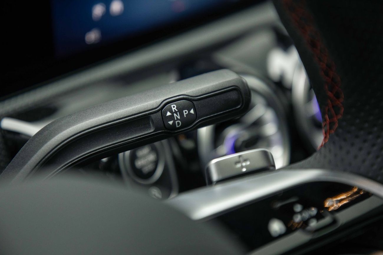 Mercedes-Benz A 200 L Fashion 1.3L - White Inside Black | Export Only