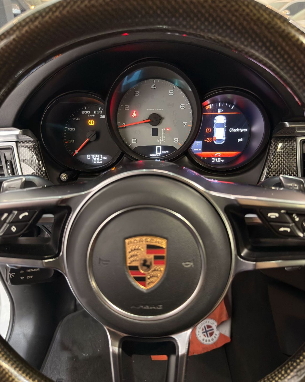 Porsche Macan S
