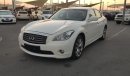 Infiniti Q70 Infinity Q70 model 2014 GCC car prefect condition full option sun roof leather seats navigation sen