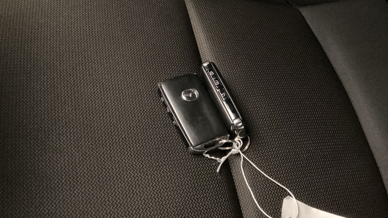 Mazda 3 2.0 SELECT AUTO | Guaranteed Warranty | 0 Down Payment