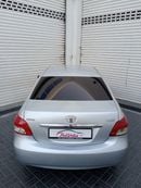 Toyota Yaris BASE