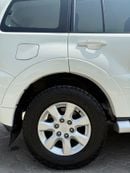 ميتسوبيشي باجيرو GLS MIDLINE