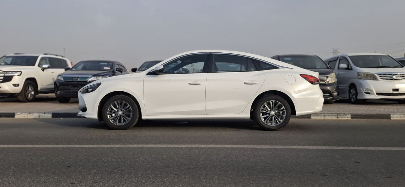 MG 5 mg m5 2024 luxury 1.5 129 hp