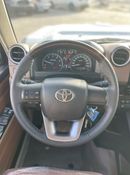 Toyota Land Cruiser Pick Up VDJ79 2.8L DIESEL A/T DOUBLE CABIN FULL OPTION PICKUP