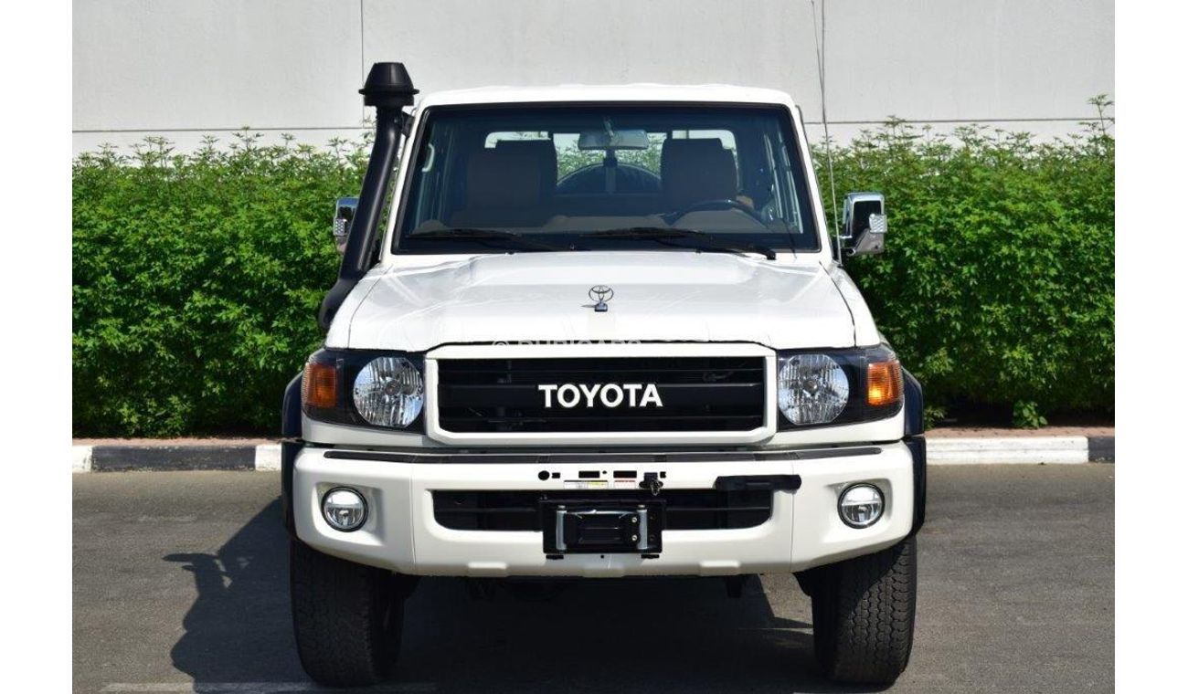Toyota Land Cruiser Pick Up Dc 4.0l Petrol Mt -70th Anniversary