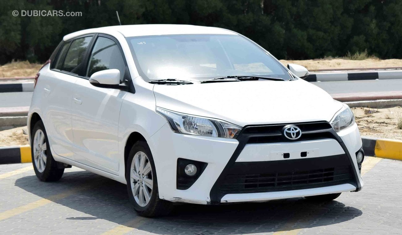 Toyota Yaris SE 1.5 2015 Ref #453