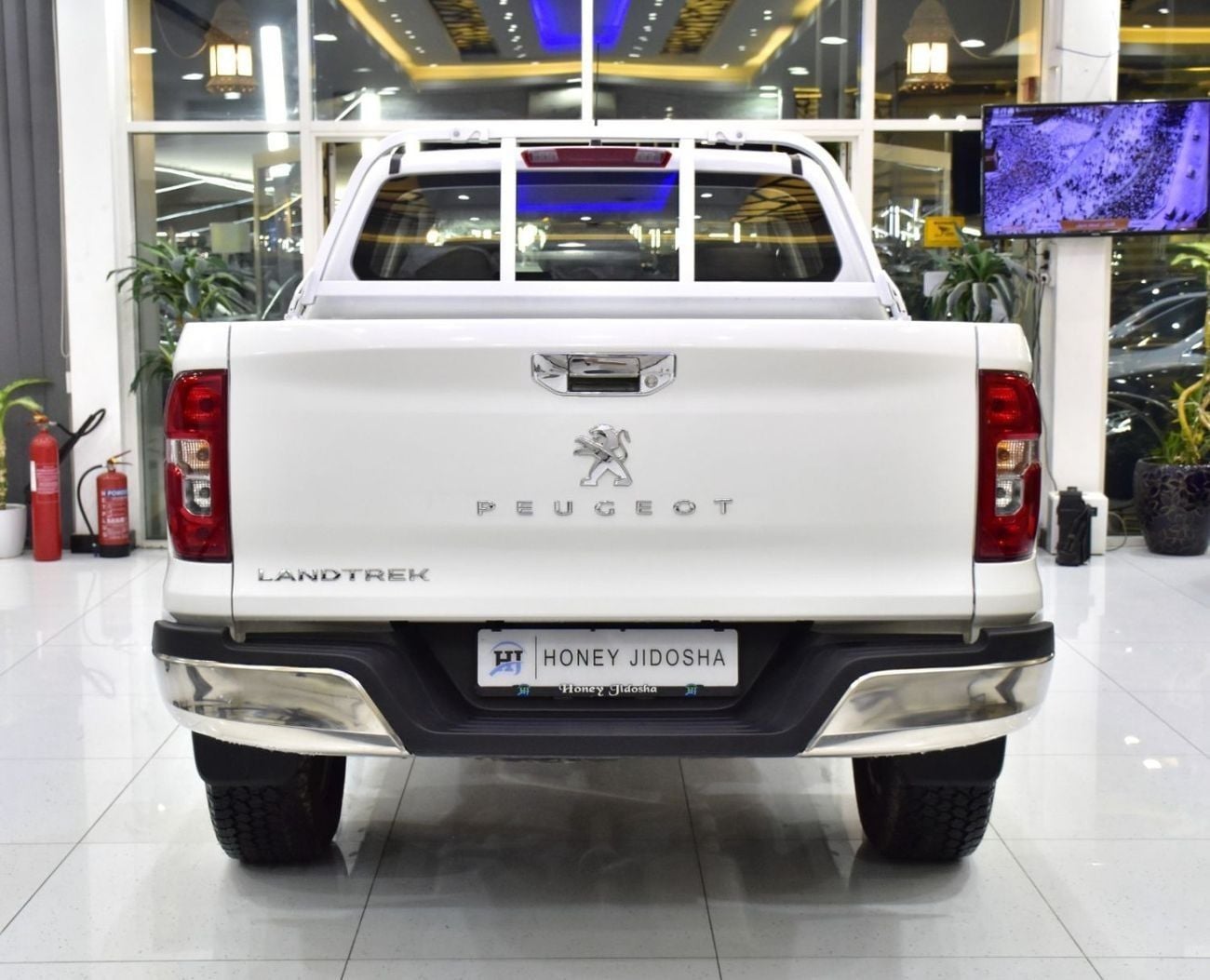 بيجو لاندترك EXCELLENT DEAL for our Peugeot Landtrek 4WD ( 2023 Model ) in White Color GCC Specs